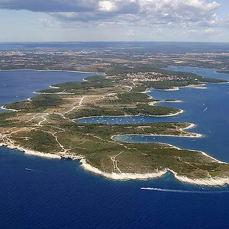 Audrey 3* Pula